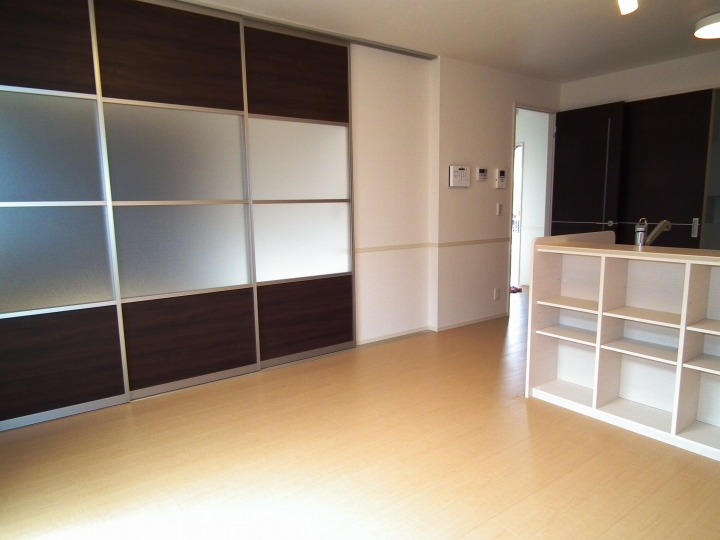 ﾘﾋﾞﾝｸﾞﾀﾞｲﾆﾝｸﾞｷｯﾁﾝ