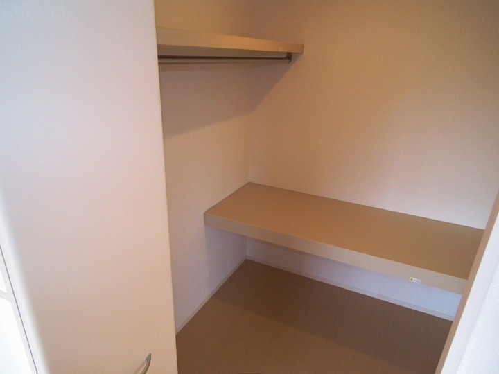 ｳｫｰｸｲﾝｸﾛｰｾﾞｯﾄ