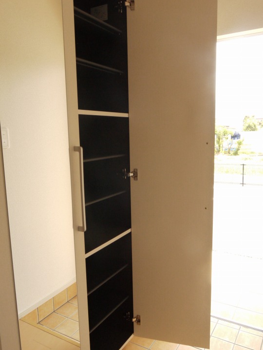 シューズボックス