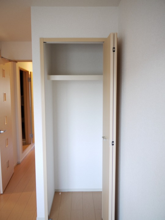 クローゼット３