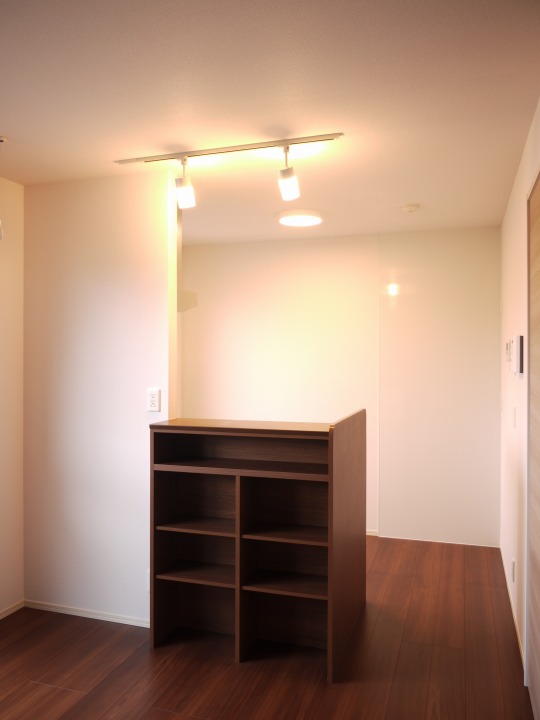 ﾘﾋﾞﾝｸﾞﾀﾞｲﾆﾝｸﾞｷｯﾁﾝ