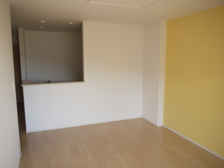 ﾘﾋﾞﾝｸﾞﾀﾞｲﾆﾝｸﾞｷｯﾁﾝ