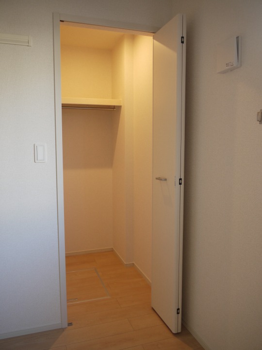 ｳｫｰｸｲﾝｸﾛｰｾﾞｯﾄ