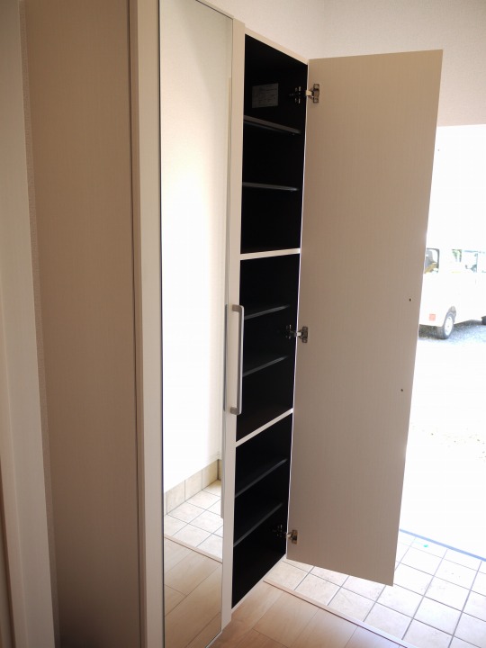 シューズボックス