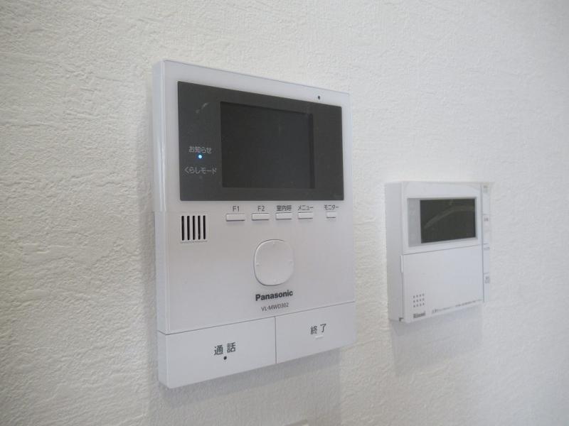 モニタ付インターホン