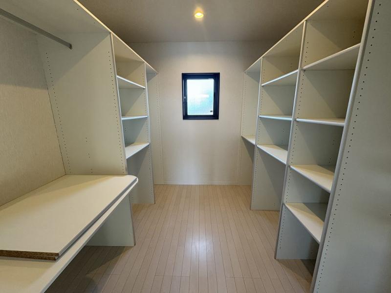 ｳｫｰｸｲﾝｸﾛｰｾﾞｯﾄ