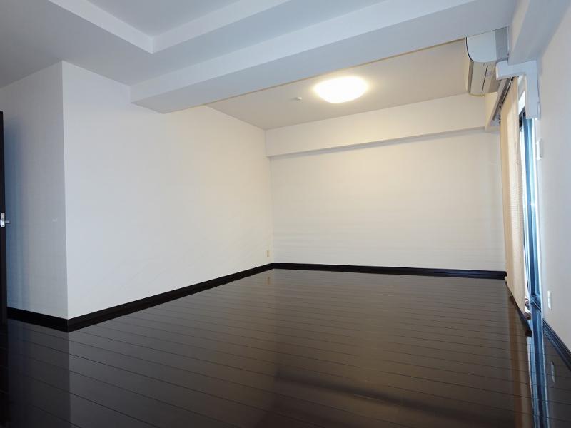 ﾘﾋﾞﾝｸﾞﾀﾞｲﾆﾝｸﾞｷｯﾁﾝ