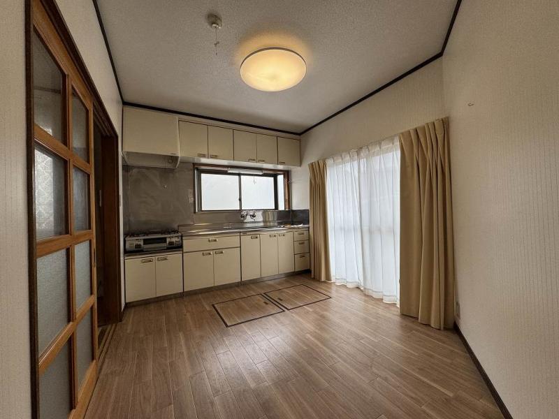 ﾀﾞｲﾆﾝｸﾞｷｯﾁﾝ