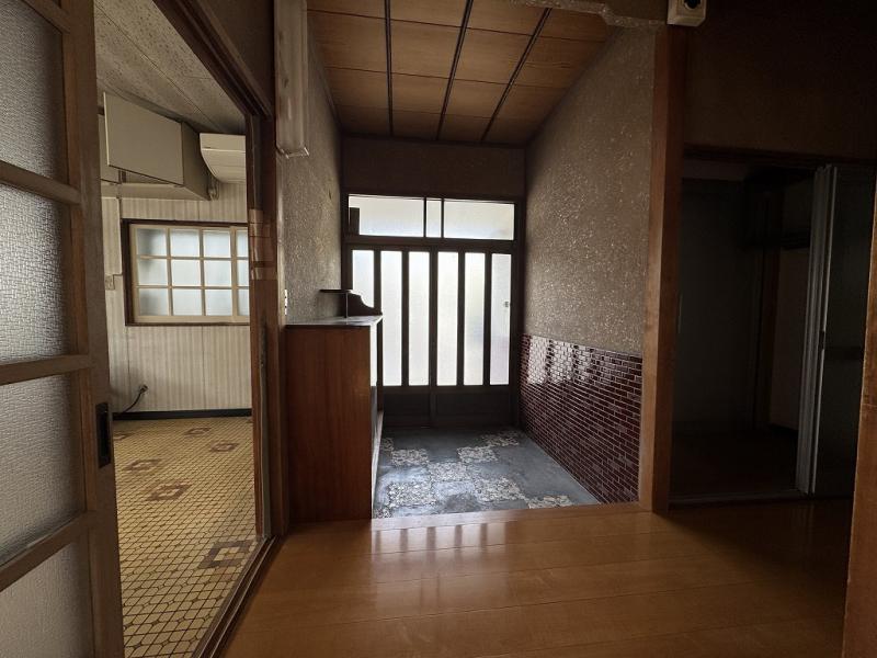 玄関